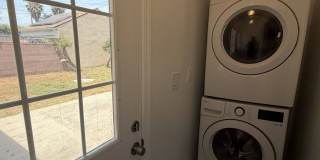 Spacious 2-Bed, 2-Bath Home in the Heart of Burbank! Gallery 40