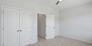 1422 Creekside Circle Gallery 17