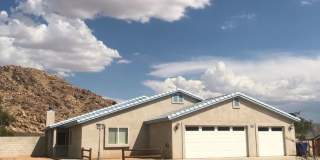 4 BEDROOM HOME WITH VIEWS, NEAR WAALEW IN SYCAMORE ROCKS AREA OF APPLE VALLEY. Gallery 1