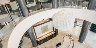 800 Carlyle Gallery 5