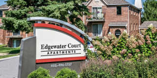 Edgewater Court Apartments Gallery 9