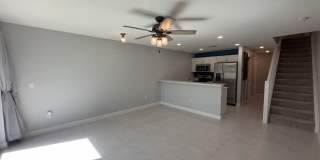 Stylish 3-Bed, 3-Bath Townhouse Oasis in Riviera Beach Gallery 13
