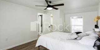 4 Bedroom Home with 2.5 Bathrooms on a Corner Lot near Plaza District 4 Bedroom Home with 2.5 Bathrooms on a Corner Lot near Plaza District Gallery 33