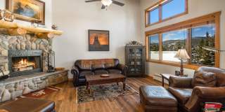 4 Bed, 4 Bath Condo in The Big Sky Meadow with Garage! Gallery 1