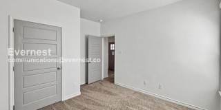 2236 Hornbeam Street Gallery 15