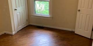 5 bedroom Available!!  ***AUG 2027*** 5 bed, 3 bath Near Kirkwood! Gallery 11