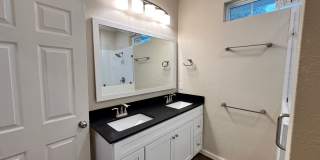 3 Bed House Close to Historical Downtown Bryan Gallery 22