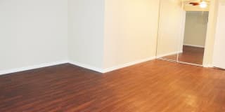 Hillside Village Apartments Gallery 6