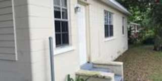 702 W 14th Street Gallery 1