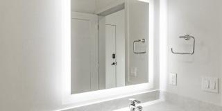 202 Railside Gallery 11