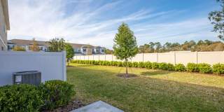 Like new 3/2.5 Townhome Gallery 20