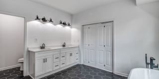 Elegant Midtown Memphis Single-Family Home for Lease Gallery 20