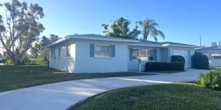 2BR/2BA Single Family Venice Gardens Home Gallery 1