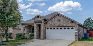 High-end Cedar Park 3/2 rental located across from pool and playground! Gallery 1