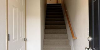 3 Story ~ 3 Bed/3 Bath Townhome in Parkview Village! Gallery 4