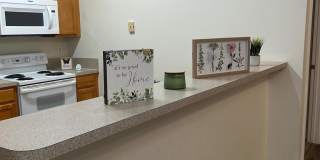 6063 MAGGIES Circle Gallery 5