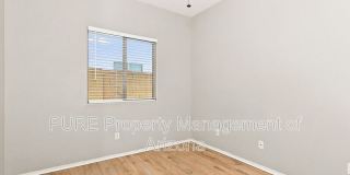536 E Yellow Wood Avenue Gallery 14