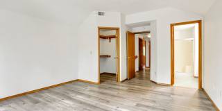 3BR/2.5BA Two-Story Home in Bethany/NW Portland — Expansive Backyard Deck, Fully Fenced Yard & 2-Car Garage Gallery 15