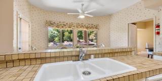 72056 Palm Haven Drive Gallery 38