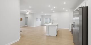 128 Stockholm Lane Gallery 3