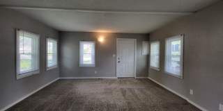 1 Bedroom home with garage! Gallery 5