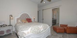 5861 E Cloud Road Gallery 33