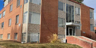 Great Location walking distance to DU campus Gallery 1