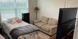 498 BARONESS WAY Gallery 13