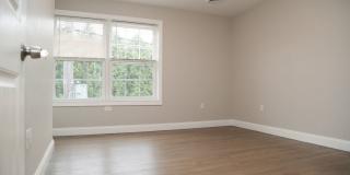 Newly Built 6br/3ba- Steps away from PC! Gallery 31