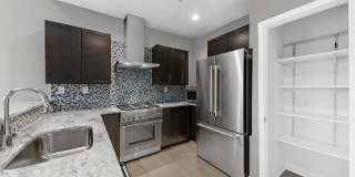 560 Madison Gallery 5
