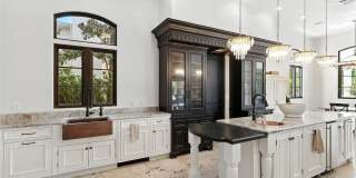 4555 W SWANN AVENUE Gallery 18