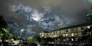 Waterfront Apartments at Kahului Gallery 3