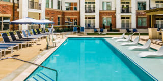 Link Apartments Grant Park Gallery 17