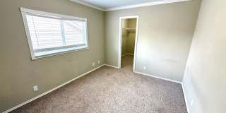 *MOVE IN SPECIAL* Gorgeous Four Bedroom Home with Covered Patio Near Medical Center!! Gallery 31