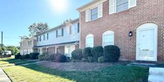 Updated 2 Bedroom End Unit Townhome in High Point! Updated 2 Bedroom End Unit Townhome in High Point! Gallery 1