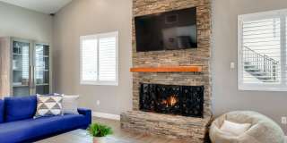 University Plaza Gallery 21