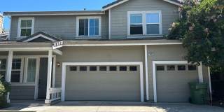 Beautiful 5 Bedroom 3 Bath Brentwood Home Gallery 1