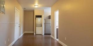 5416 NE 1st Ct Gallery 4