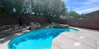 5 bedroom + Loft with pool in Aliante Master Gallery 32