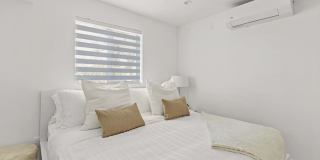 7076 Park Manor Gallery 16