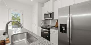 Affinity at Hudson Gallery 5