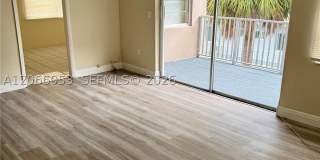 9390 E Bay Harbor Dr Gallery 4