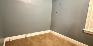 412 2nd Street Gallery 13
