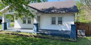 Large home on corner lot in Woodbine, Great Front Porch, Blocks from Coffee Shop, Easy Interstate Access, 2 car garage Gallery 1