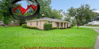 2205 Woodhillcrest Drive Gallery 3