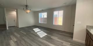 Gorgous 3 Bedroom 2.5 Bath Home in Gated Winding Meadow Village Gallery 11