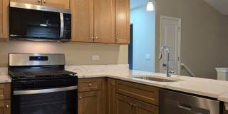 Chestnut - 2Br/2Ba Rental Home - Second Floor Gallery 11