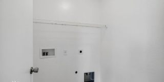 24011 North Cargo Avenue Gallery 30