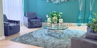 900 Saint Charles Pl Gallery 2
