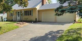 32 St James Ave Gallery 1